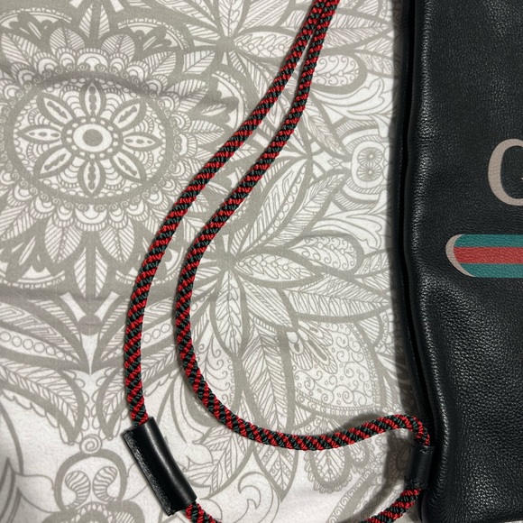 Gucci Calfskin Logo Drawstring Backpack black (NEW/NEVER USED) - Picture 12 of 16